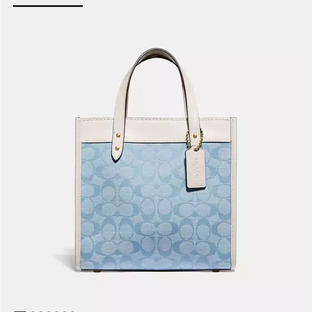 Coach Field Tote 22 In Signature Chambray